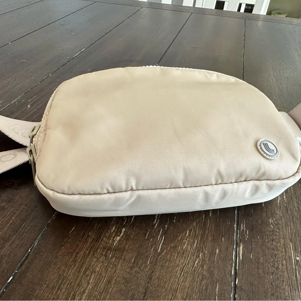 Lole waist pack - Picture 5 of 14